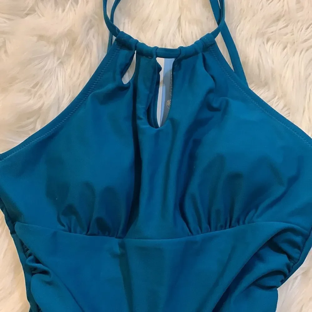 CUPSHE Size Small Halter one piece swimsuit turquoise